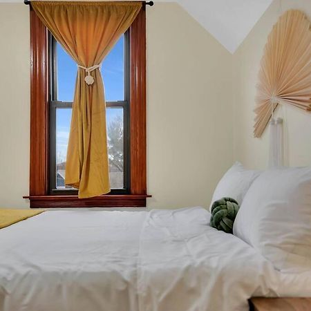 Golden Gem In Heart Of East Rock Quiet 3Br Near Dt And Yale Apartment Ню Хейвън Екстериор снимка