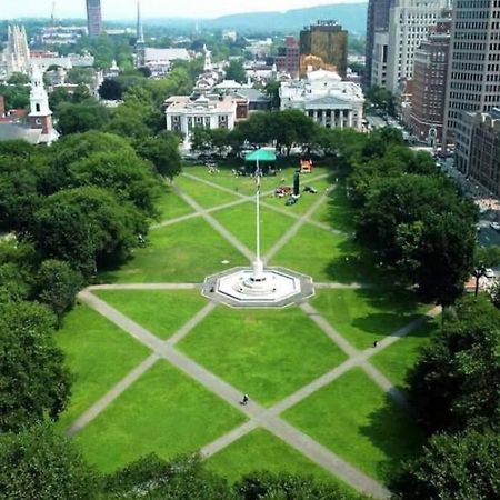 Golden Gem In Heart Of East Rock Quiet 3Br Near Dt And Yale Apartment Ню Хейвън Екстериор снимка