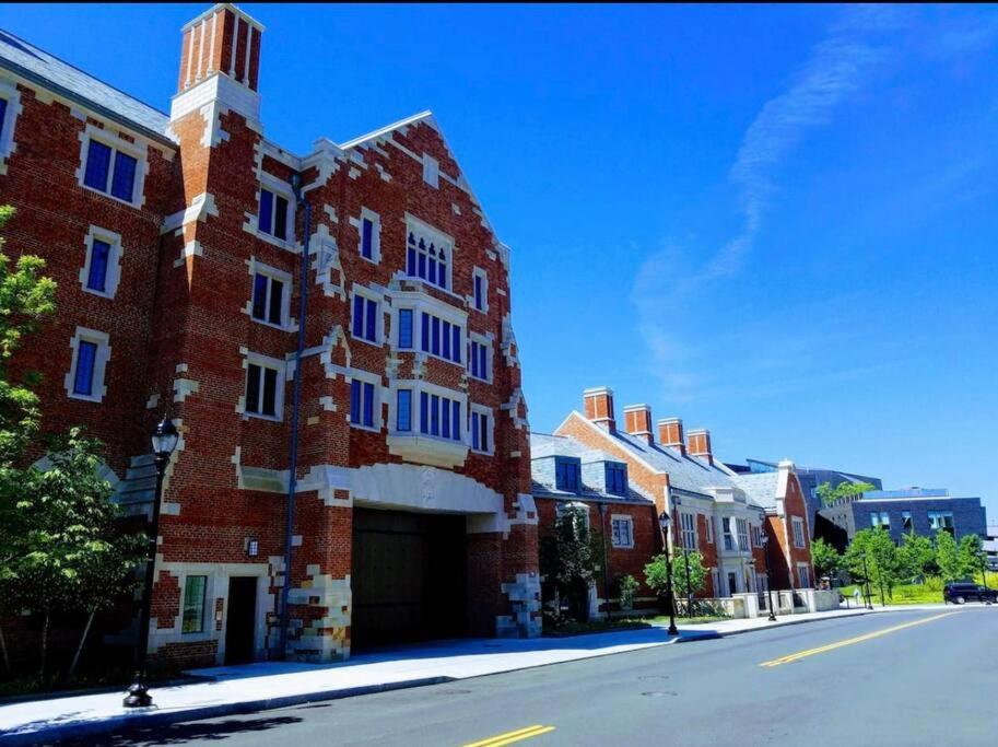 Golden Gem In Heart Of East Rock Quiet 3Br Near Dt And Yale Apartment Ню Хейвън Екстериор снимка