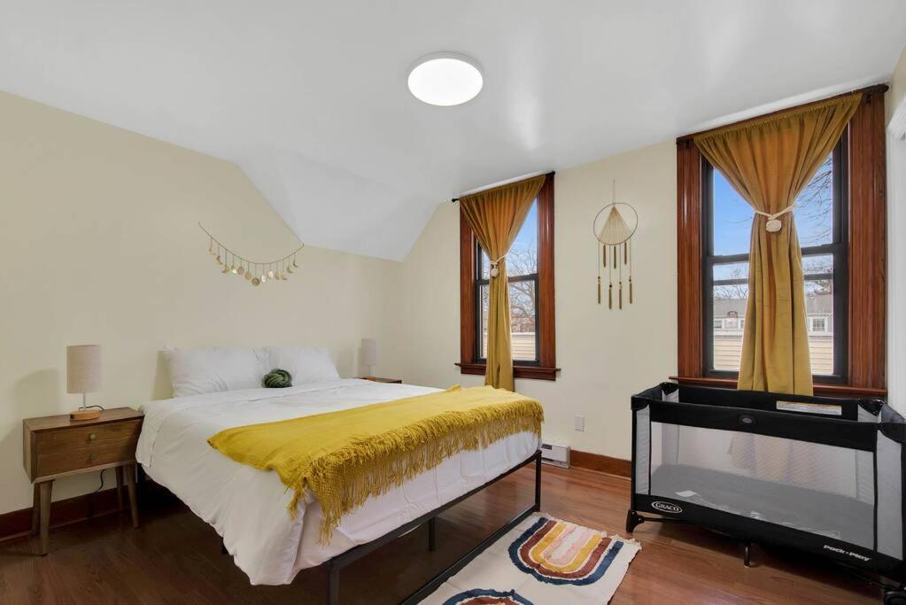 Golden Gem In Heart Of East Rock Quiet 3Br Near Dt And Yale Apartment Ню Хейвън Екстериор снимка
